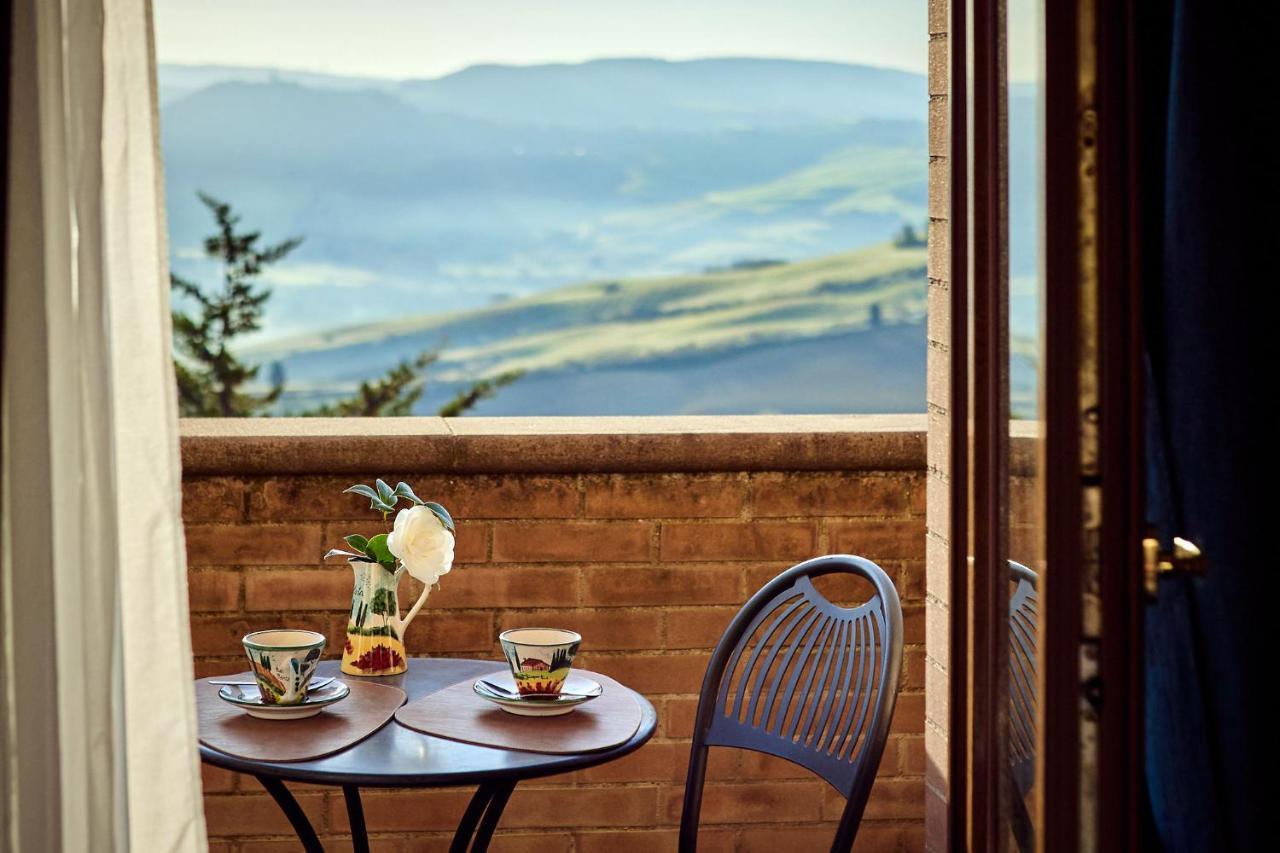 Piccolo Hotel La Valle ปีเอนซา ภายนอก รูปภาพ