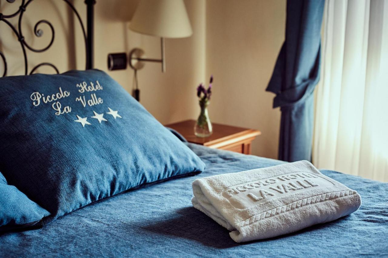 Piccolo Hotel La Valle ปีเอนซา ภายนอก รูปภาพ