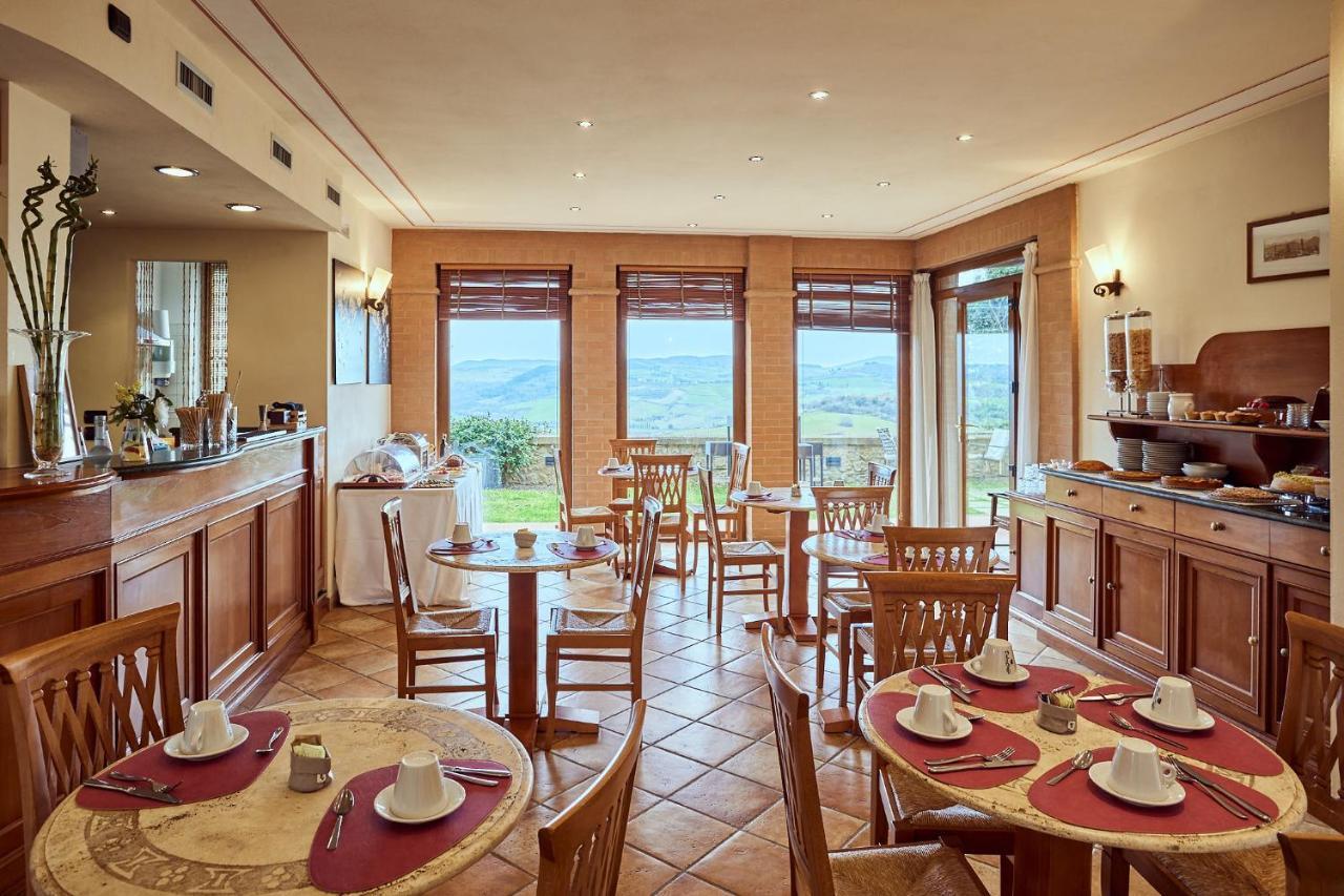 Piccolo Hotel La Valle ปีเอนซา ภายนอก รูปภาพ