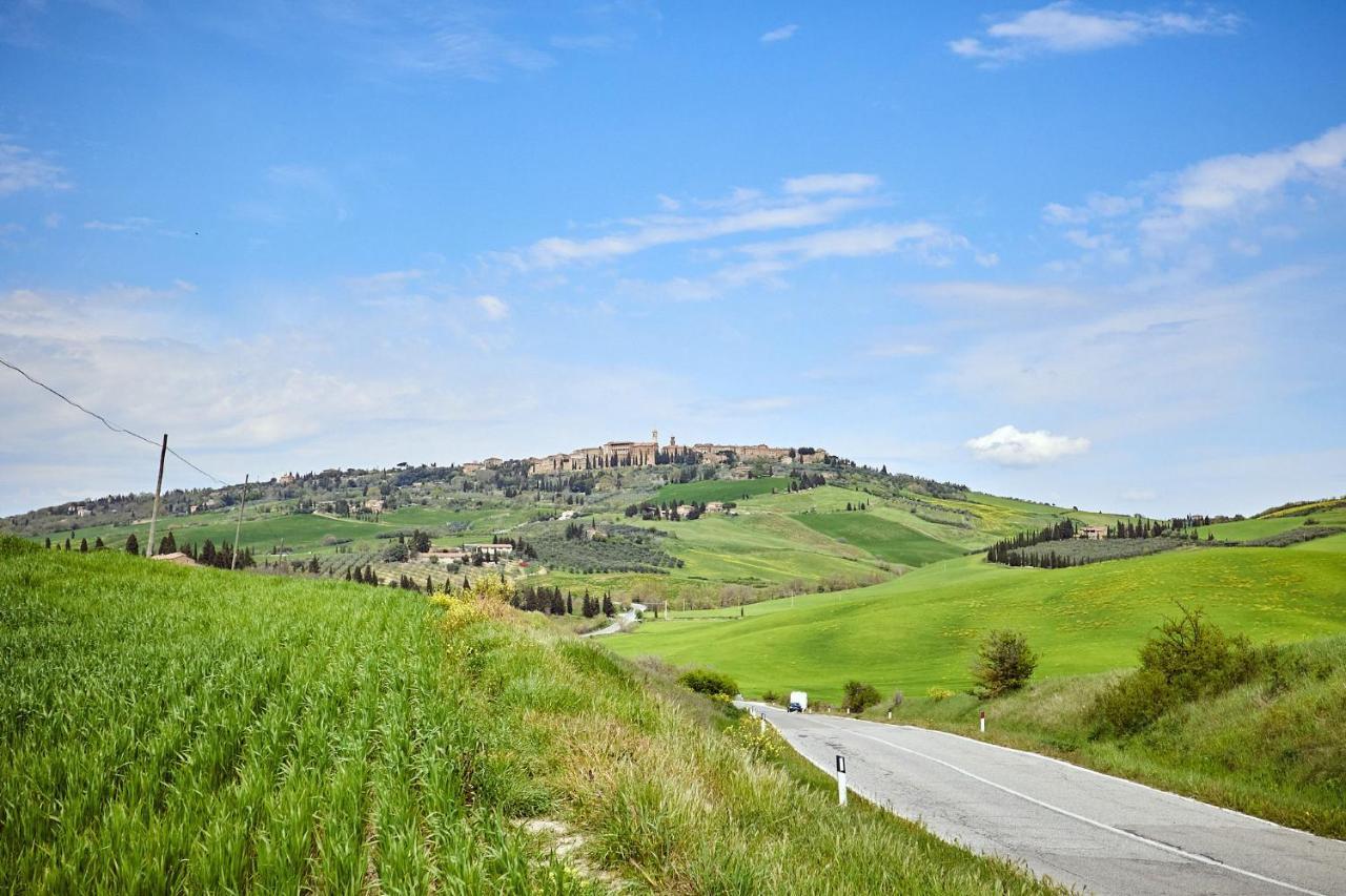 Piccolo Hotel La Valle ปีเอนซา ภายนอก รูปภาพ